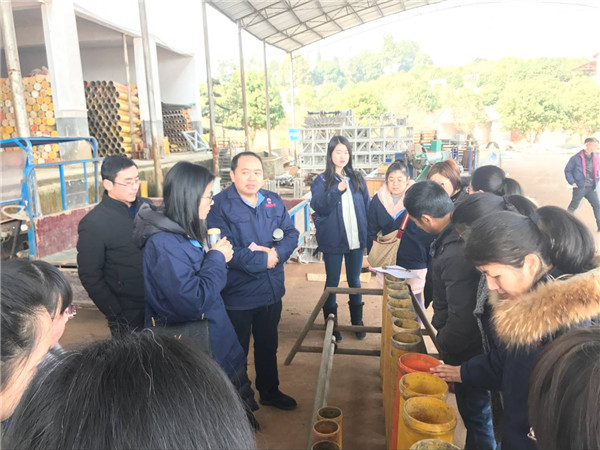 燃放技术现场教学.jpg