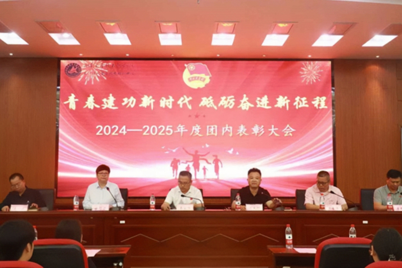 3ec90fe312e38c10a7095bcbf60138a.jpg